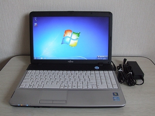 Fujitsu LIFEBOOK A531/DX ノートパソコン