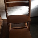 子供用椅子 14段階高さ変更可能 中古