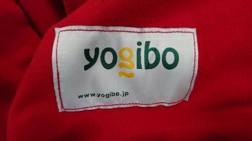[yogibo] ヨギボー 赤