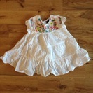 【値下げ】GAP Baby 夏 刺繍ワンピース 白 6-12month