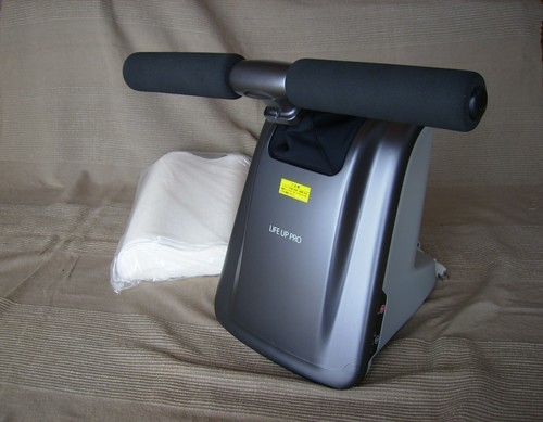 腰の筋肉マッサージ器　LFIFE UP PRO　MD-081