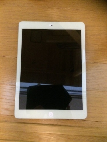 キャンセルでました。再度最終値下げ iPad Air