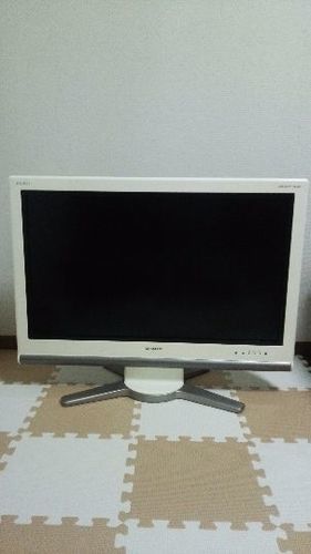 シャープ アクオス  32インチ 液晶テレビ  中古