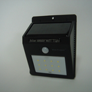 LED ソーラーセンサーライト 人感センサー  取付け簡単
