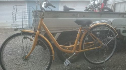 黄色い自転車26インチ