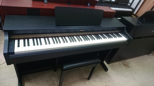 ヤマハ　YDP-162BK　　　　￥57,000－