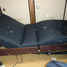 折畳電動リクライニングベッド