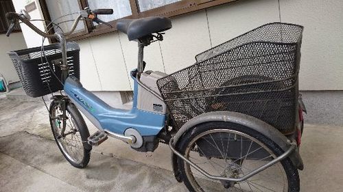 ヤマハ電動アシスト三輪車❗