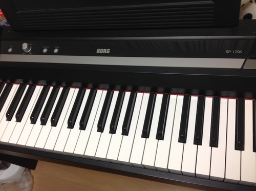 KORG 電子ピアノ SP-170S 14年製 スタンド付き | pik-vinkovci.hr