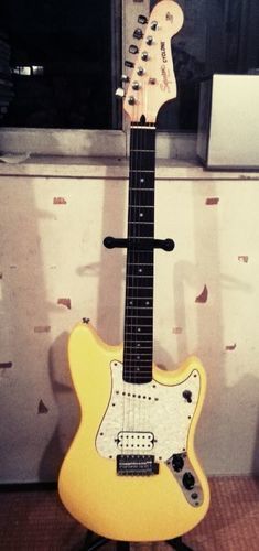 Fender エレキギター　CYCLONE