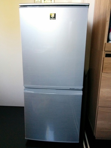 冷蔵庫 SHARP 137L  SJ-PD14W-S