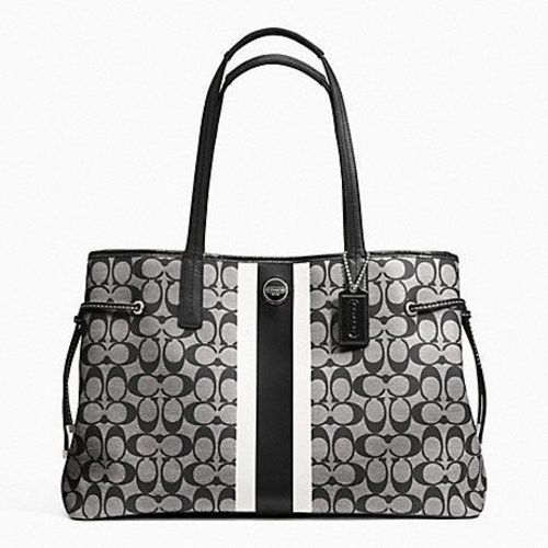 COACH ラージトートバッグ　 F23049