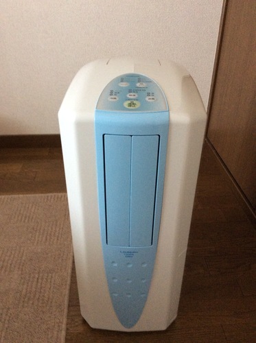 中古美品 コロナ冷風・衣類乾燥除湿機