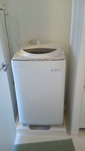 ＴＯＳＨＩＢＡ　洗濯機2014年製