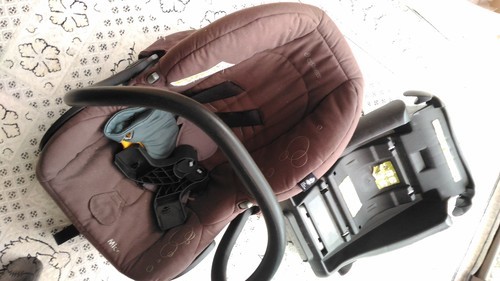 ※商談中※ベビーシート＆バギー(maxi-cosi mico\u0026QuinnyZapp4)