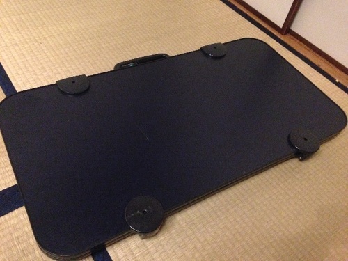 TOSHIBA ズボンプレッサー