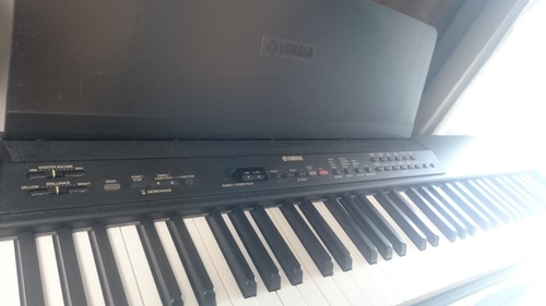 電子ピアノ YAMAHA P-80（中古）