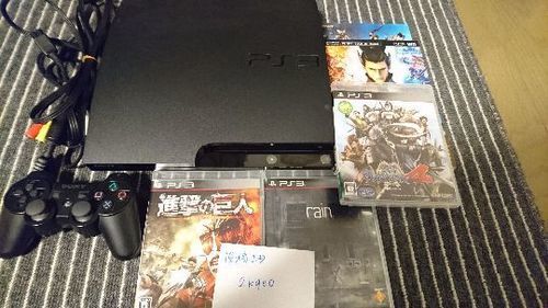 PS3本体（CECH-2000A）※箱無し+ソフト3本+攻略本2冊