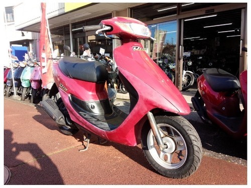 ご成約ありがとうございます。 NO.1156 ライブディオ (DIO) 2サイクルエンジン シャッターキー付き 後期モデル ☆彡