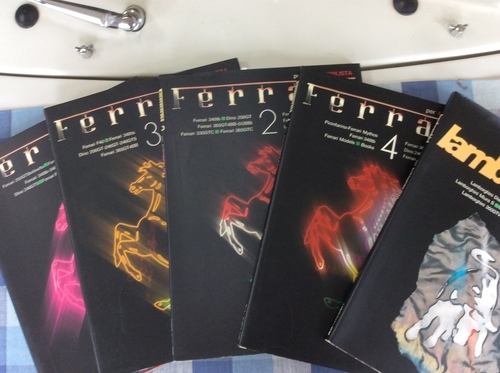 雑誌 Ferrari  (^ ^)