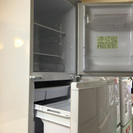  【送料無料】【2015年製】【美品】【激安】冷蔵庫　SJ-D14A-W　137L