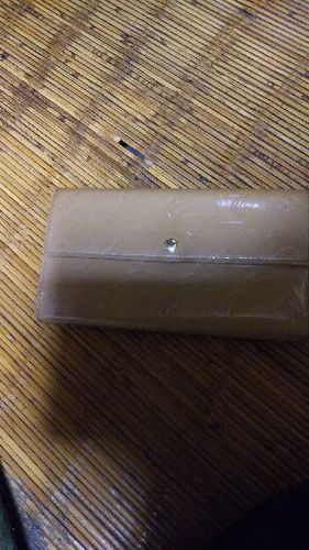 中古ヴィトン財布