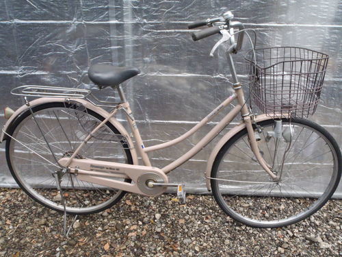 あさひ　ママチャリ　２７インチ　シングルギヤ　カギ新品　中古自転車　061