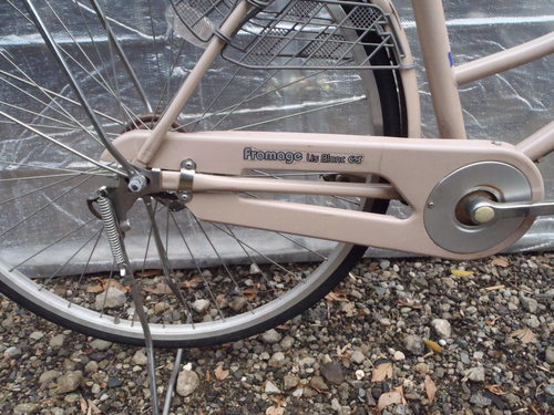 あさひ　ママチャリ　２７インチ　シングルギヤ　カギ新品　中古自転車　061