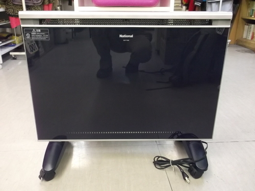 値下げしました。遠赤外線パネルヒーター DS-P1200