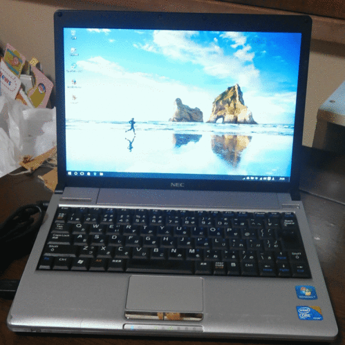 NEC 軽量Win10ノート Core i7