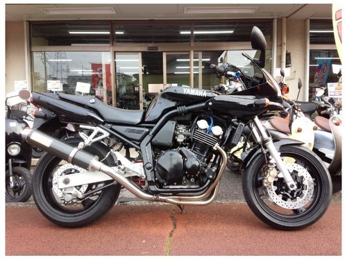 ご成約ありがとうございます。 NO.1179 FZ400 水冷4サイクル4気筒エンジン WR’Sカーボンマフラー バックステップ メッシュブレーキホース ☆彡