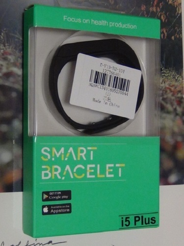 I5 Plus Line着信 Fitbit Web図解 歩数計 睡眠管理 黒18万歩計スマートウォッチ 緑園 本厚木の携帯アクセサリーの中古あげます 譲ります ジモティーで不用品の処分