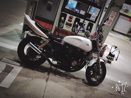 ヤマハ XJR400