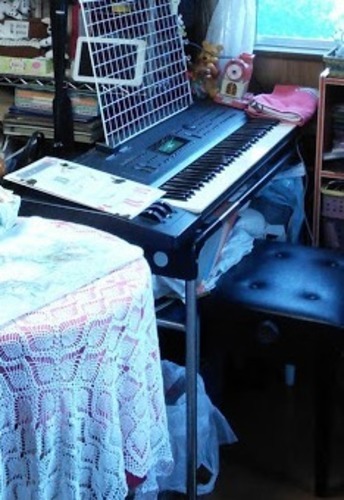 ヤマハキーボードSY９９　ハードケース付き