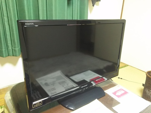 【取引終了】美品：SHARP 2013年製液晶テレビ２４型LC-24K9-B