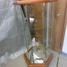 ★★在庫整理の為　価格応談中！！オシャレな面取りガラスケース　棚ガラス２枚付き　