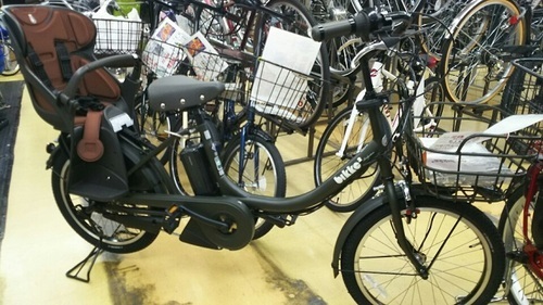 オープンセール　ブリヂストン　ビッケ2e　電動アシスト自転車　限定カラー　カーキ　限定カラー