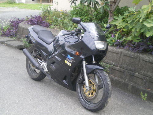 ねじ１本からのわらしべ長者実施中！　バイク交換してください。　購入でもOKです。
