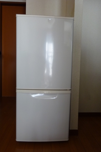 【引渡し完了】Panasonic　冷蔵庫(白）１３８Ｌ　2010年製