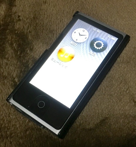 Apple iPod Nano (第7世代/最新版) 16GB 保護ケースつき (12/14 値下げ)