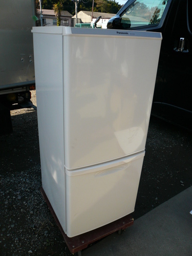 パナソニック 138L 2ドア冷蔵庫 NR-B146W