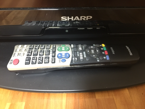 （お買い上げありがとうございました）2011年製、SHARP アクオス LC-40V5  ※少し難あり