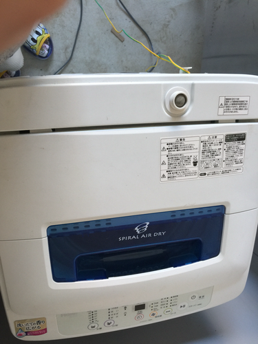 値下げ↓2015年製造ハイアール4.2kg洗濯機