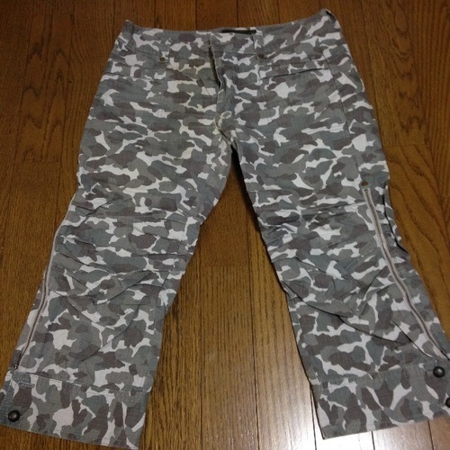 プーマパンツ2点 迷彩柄パンツ レディース計3点 500円 ヨッシー 世田谷のスポーツウェア レディース の中古あげます 譲ります ジモティーで不用品の処分