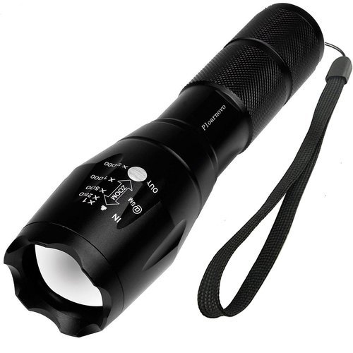 【全国発送対応！】　新品！　高性能LED 懐中電灯！！　ズーム式、生活防水も！！　防災、防犯対策にどうでしょうか？！