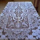 イタリア製 刺繍入りリネンのテーブルクロス