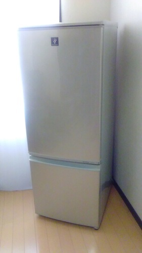 シャープ冷蔵庫　SJ-PD17X-N　１６７L　2013年製