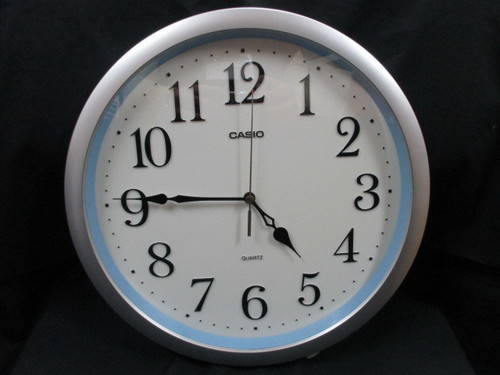 W 42 交渉中 Casio Quartz 掛時計iq 48 ８jf 電池式 Espoir 大東 住道の時計 掛け時計 の中古あげます 譲ります ジモティーで不用品の処分