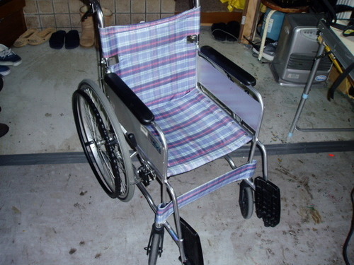 ミキの車いす美品