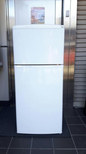 SANYO 冷蔵庫 2010年 きれいです！